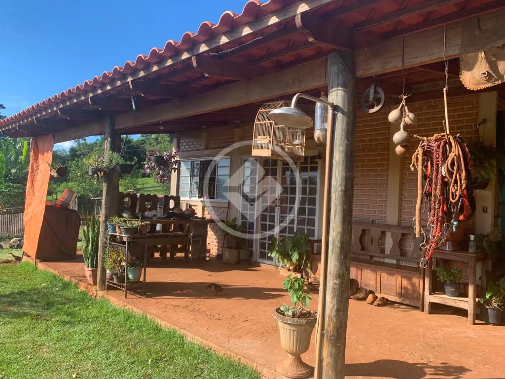 Sítio Área Rural de Uberlândia, Uberlândia - MG — foto 1