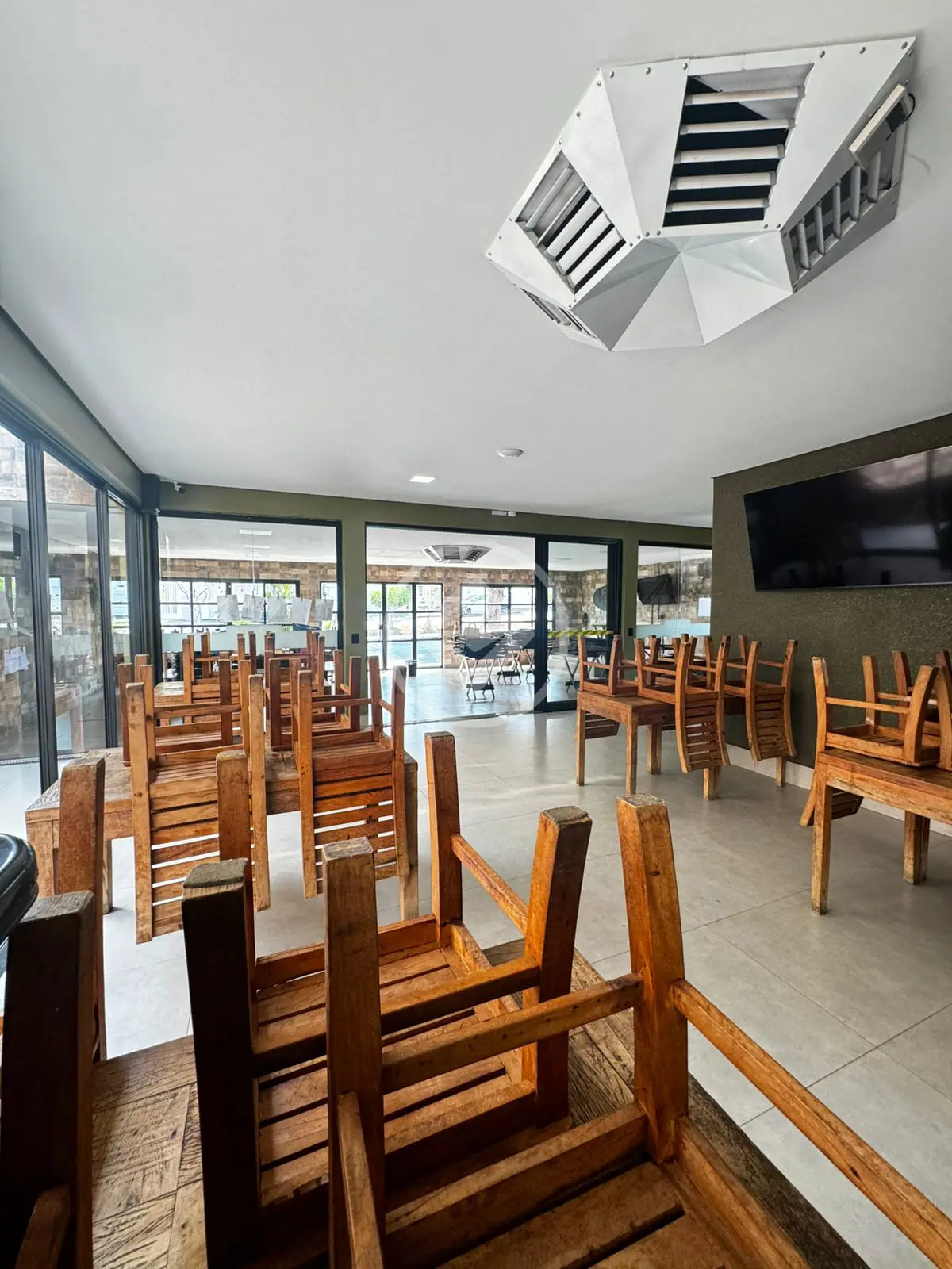Imagem 3 - Casa Comercial em Cidade Jardim, Uberlândia - MG