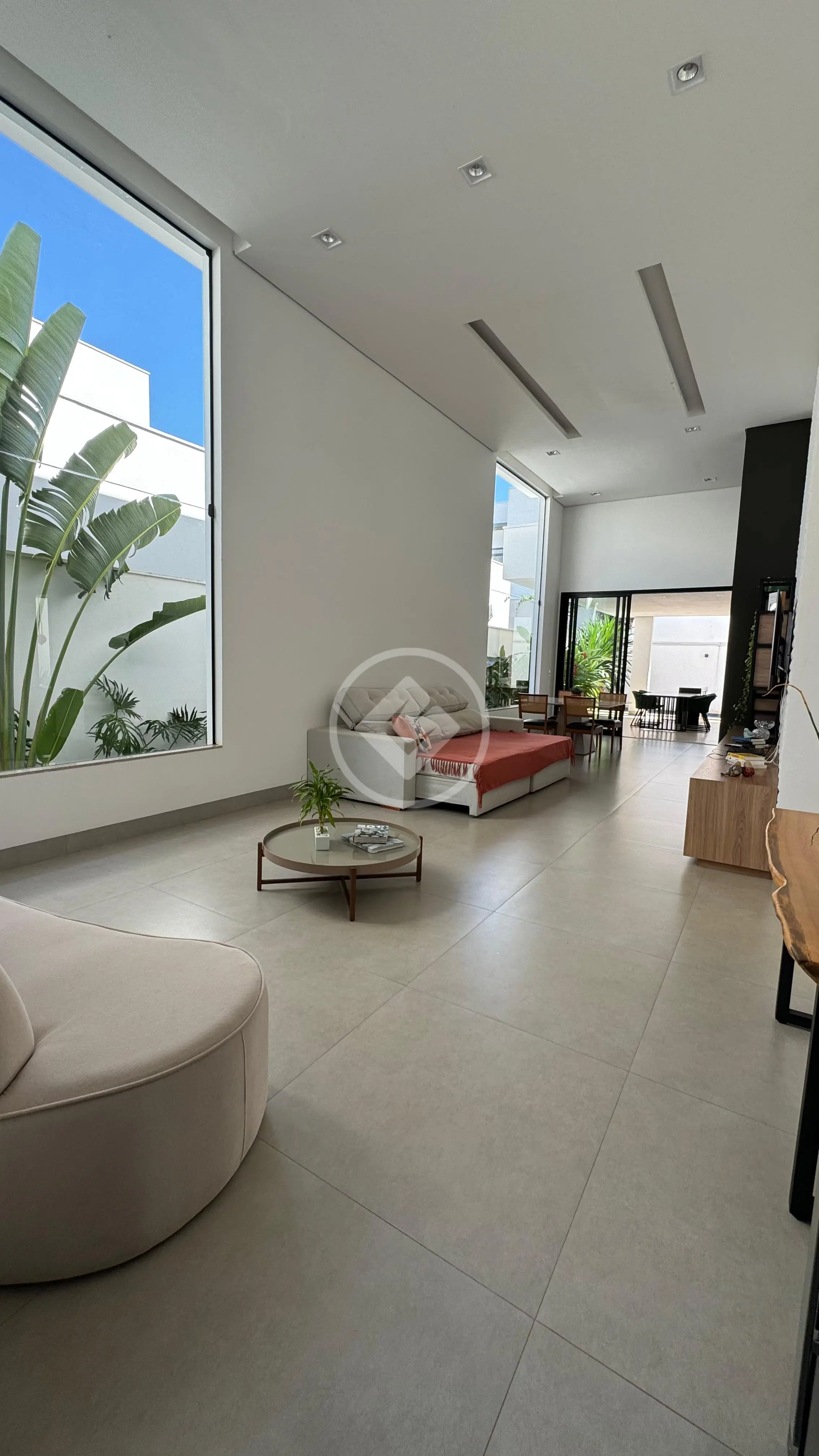 Casa Condomínio Laranjeiras, Uberlândia - MG — foto 1