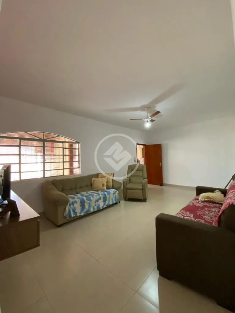 Imagem 1 - Casa em CENTRO, Ituiutaba - MG