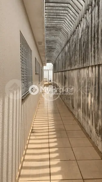 Imagem 1 - Casa em BRASIL, Uberlândia - MG