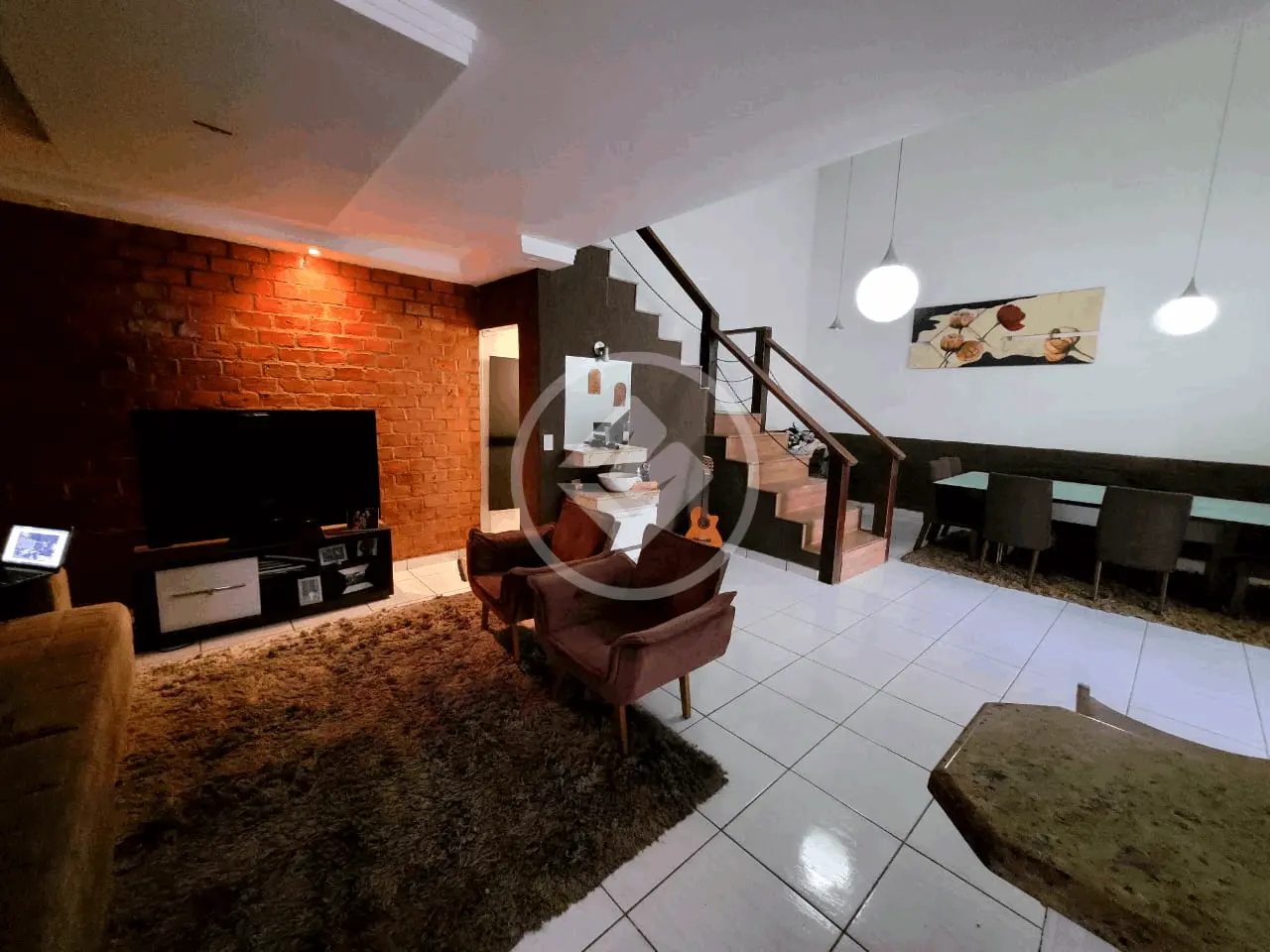 Imagem 1 - Sobrado em Residencial Gramado, Uberlândia - MG
