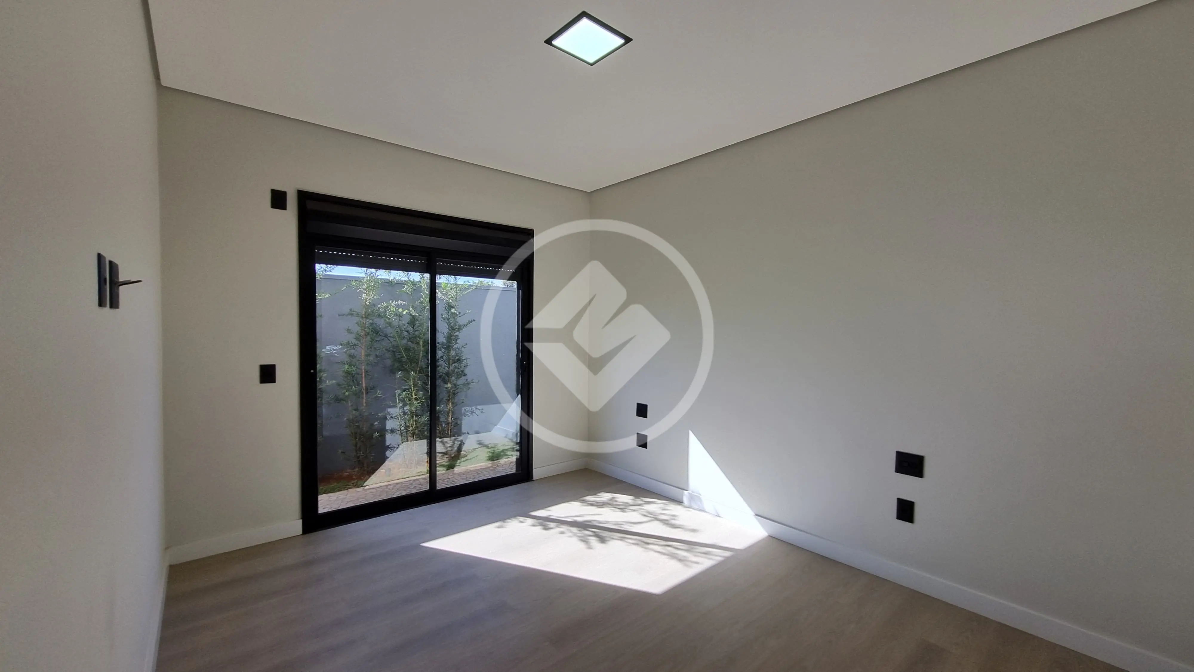 Imagem 5 - Casa Condomínio em Granada, Uberlândia - MG