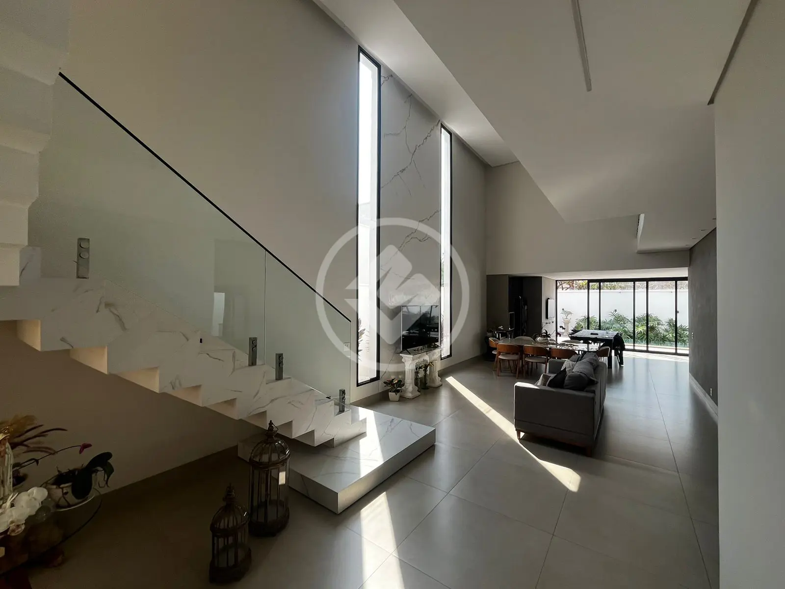Imagem 3 - Sobrado Em Condomínio em Novo Mundo, Uberlândia - MG