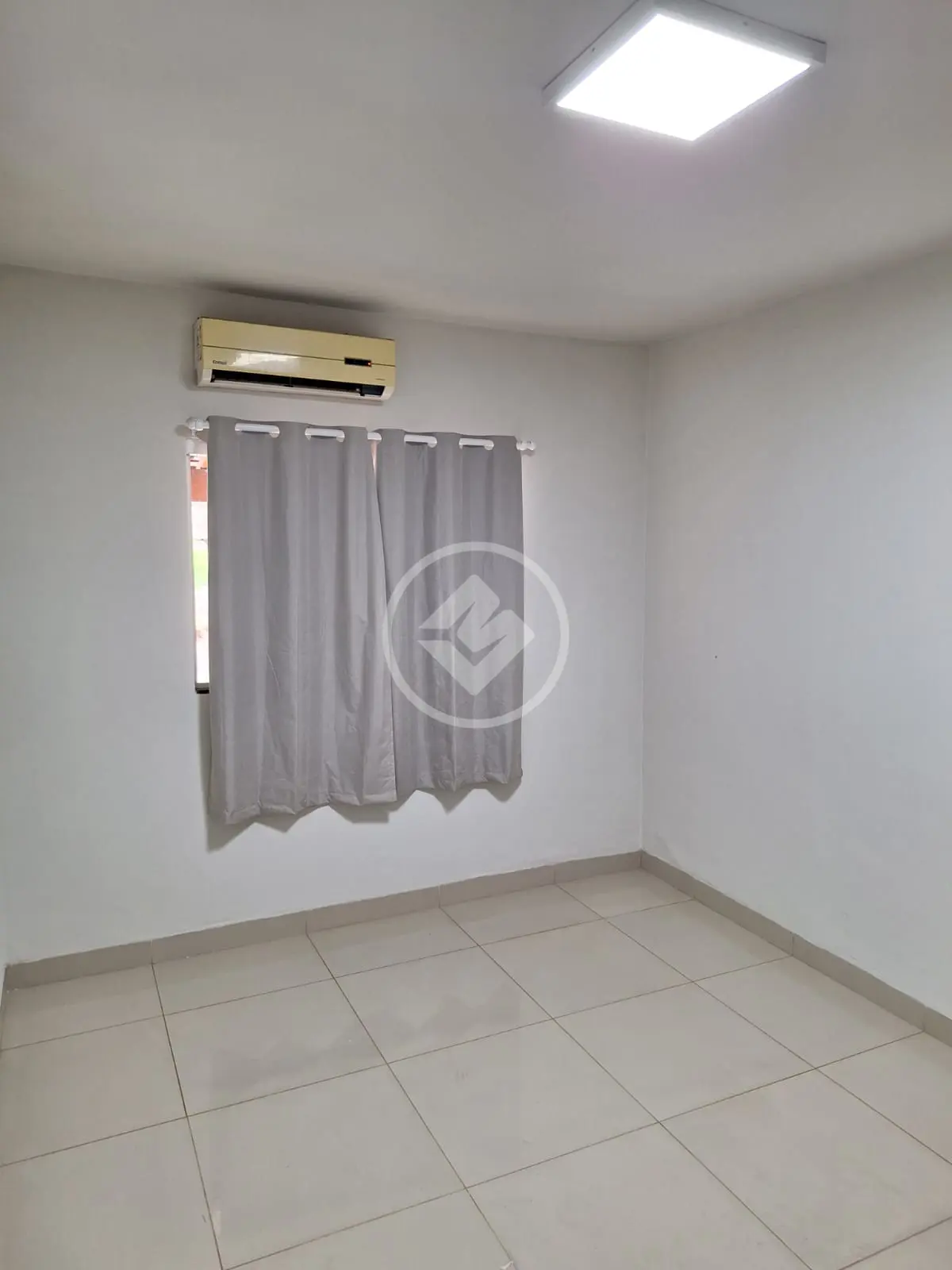 Imagem 4 - Casa em JARDIM HOLANDA, Uberlândia - MG