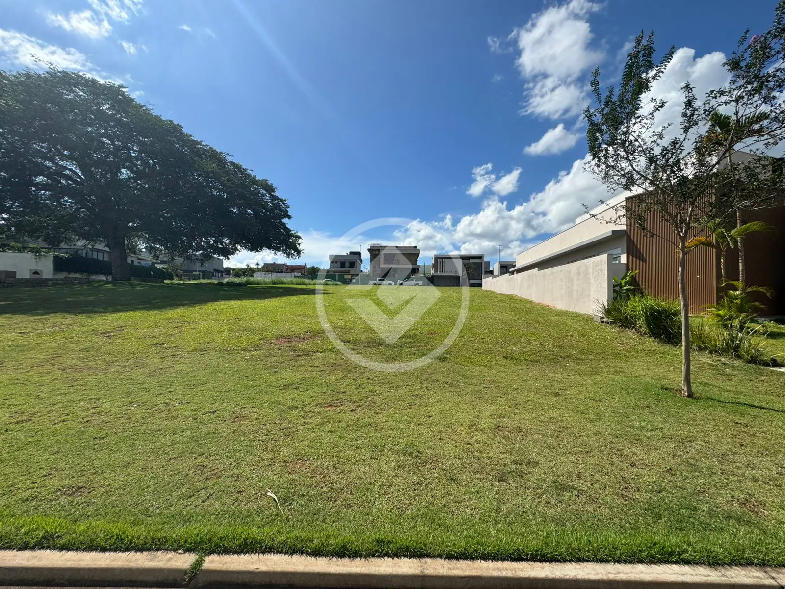 Terreno Condomínio Granja Marileusa, Uberlândia - MG — foto 2
