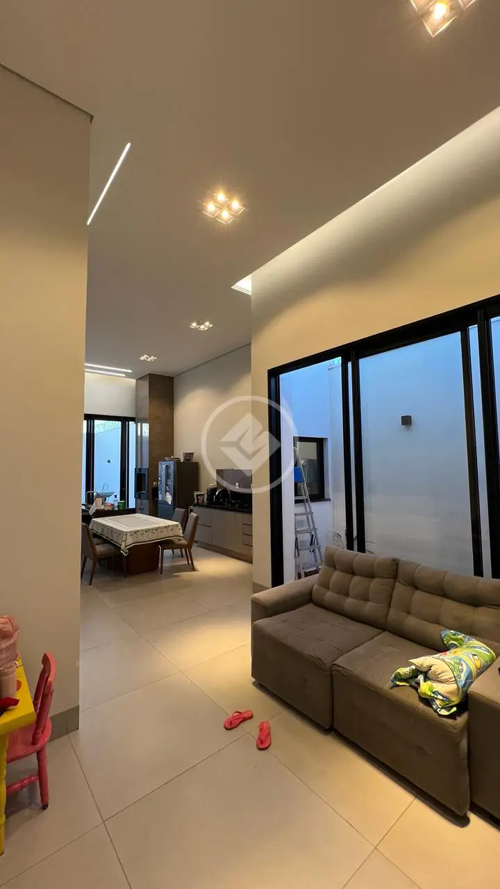 Imagem 1 - Casa em Novo Mundo, Uberlândia - MG