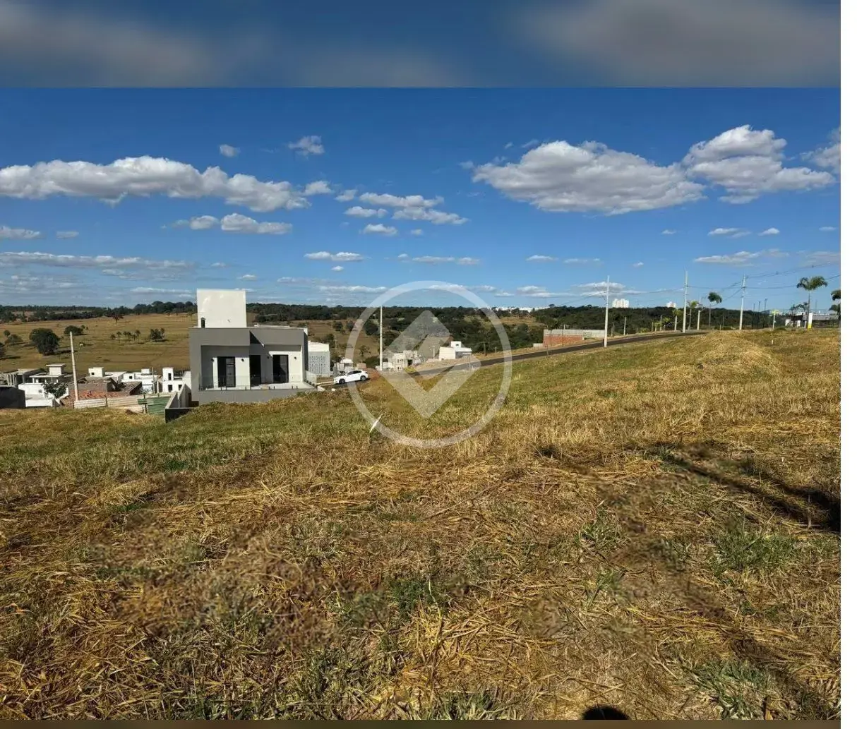 Imagem 1 - Terreno Condomínio em GRANJA MARILEUSA, Uberlândia - MG