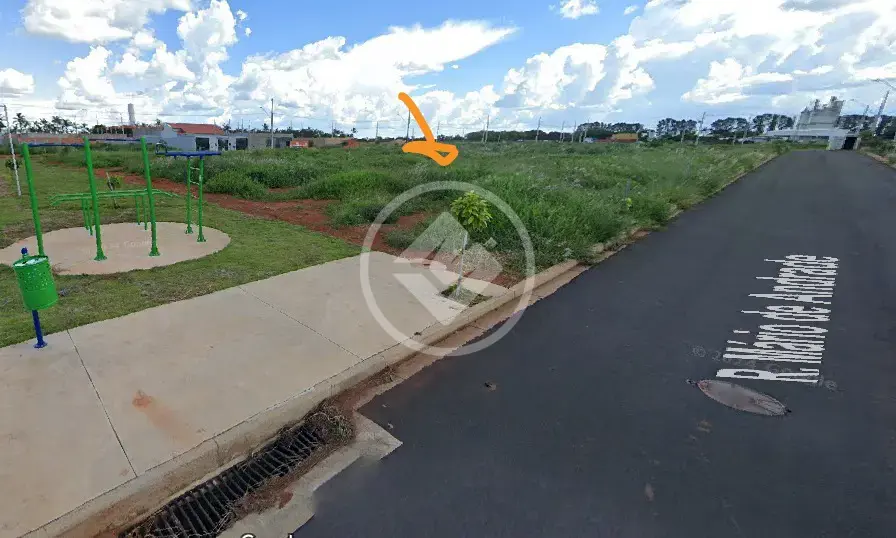 Imagem 1 - Terreno em Novo Mundo, Uberlândia - MG