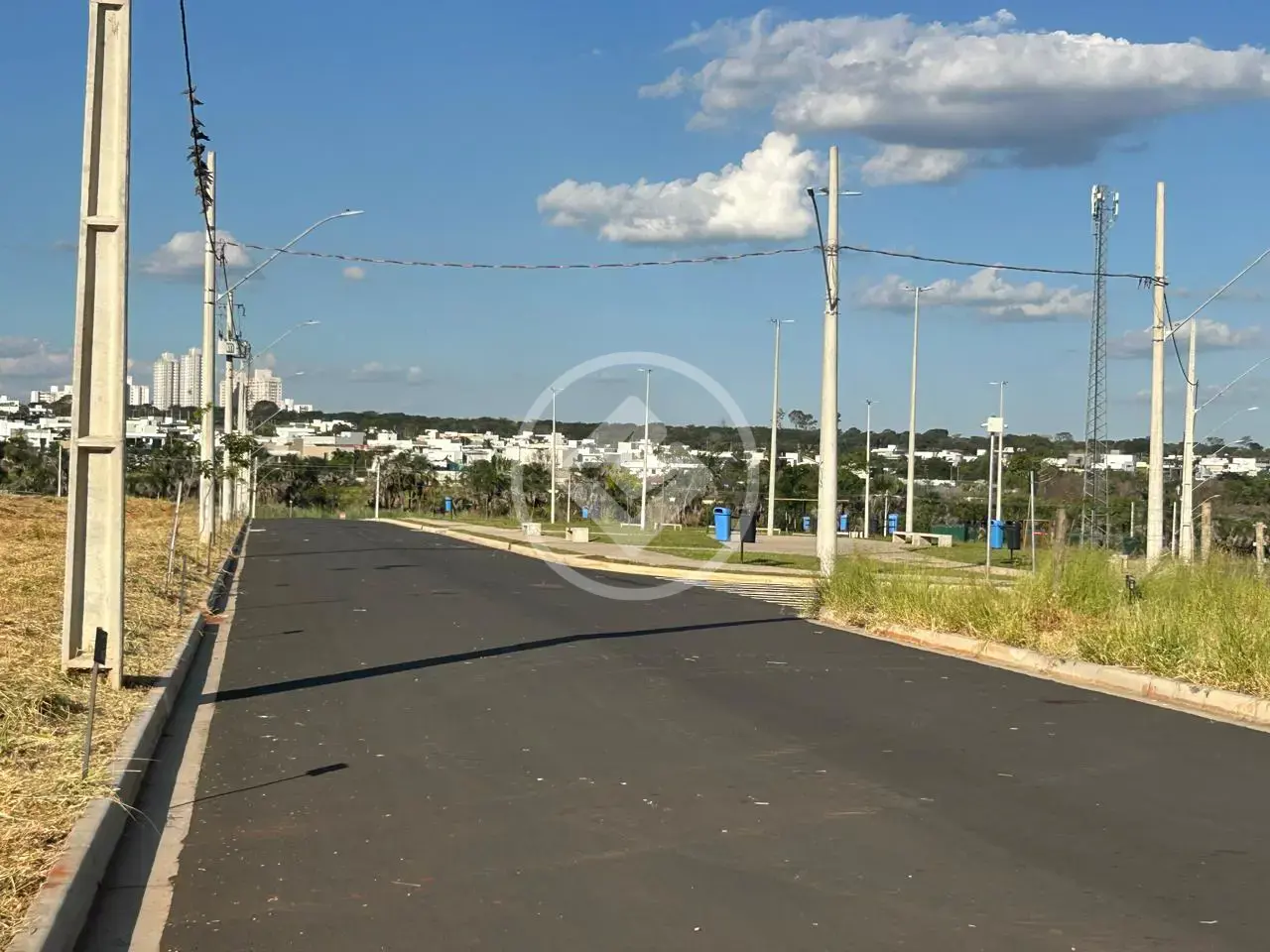 Imagem 1 - Terreno Condomínio em Jardim Sul, Uberlândia - MG