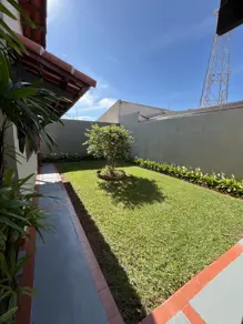 Sobrado Alto Umuarama, Uberlândia - MG — foto 1