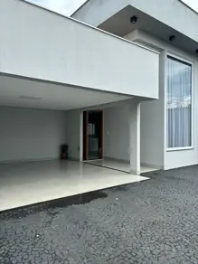 Casa Jardim Inconfidência, Uberlândia - MG — foto 1