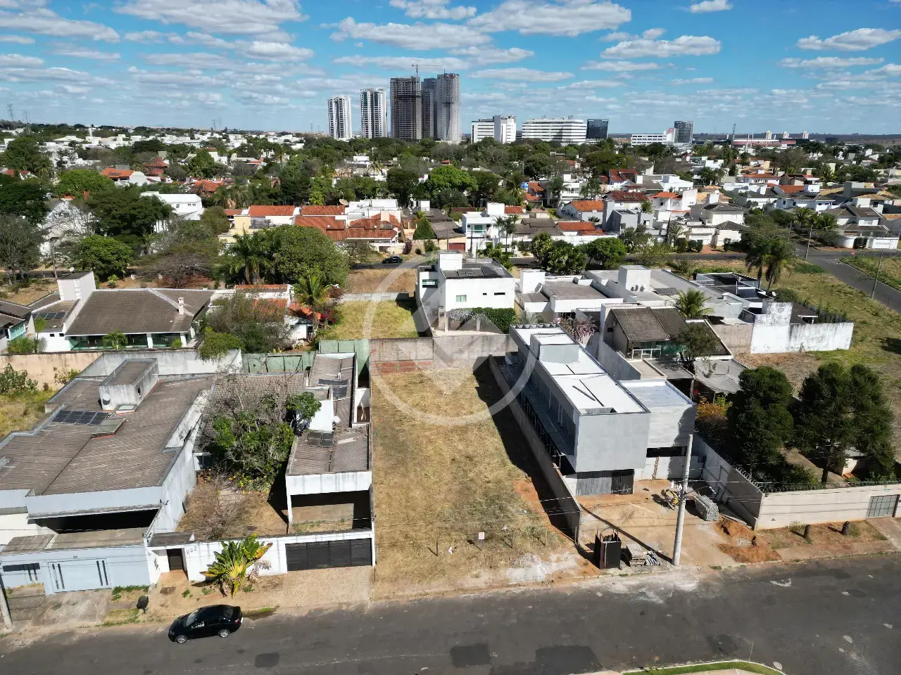 Imagem 3 - Terreno em Jardim Karaíba, Uberlândia - MG