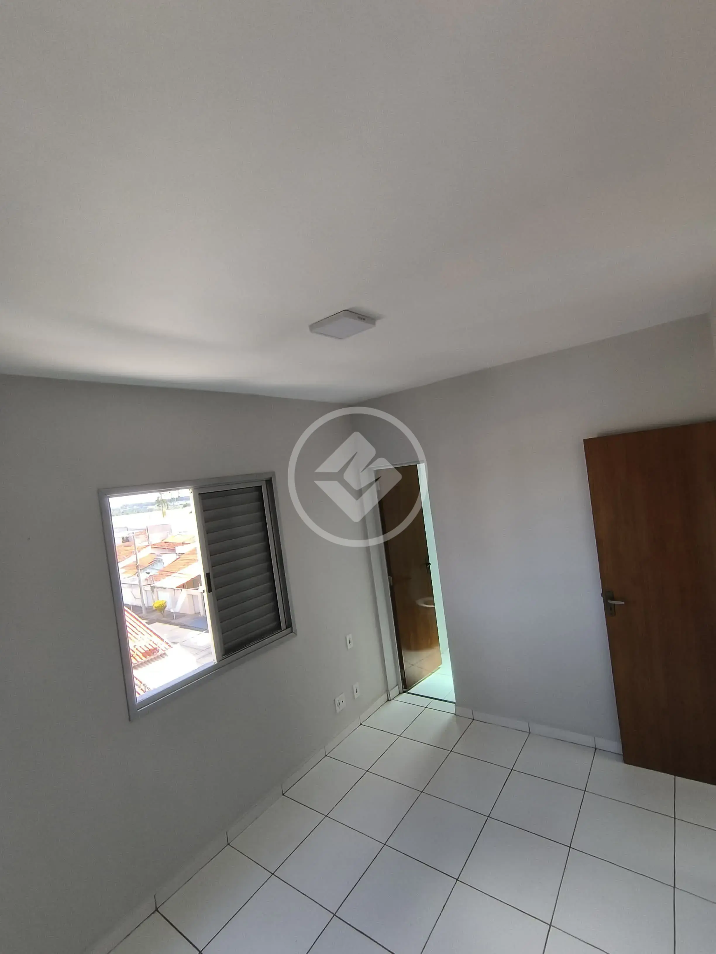 Image 2 - Apartamento em JARDIM HOLANDA, Uberlândia - MG