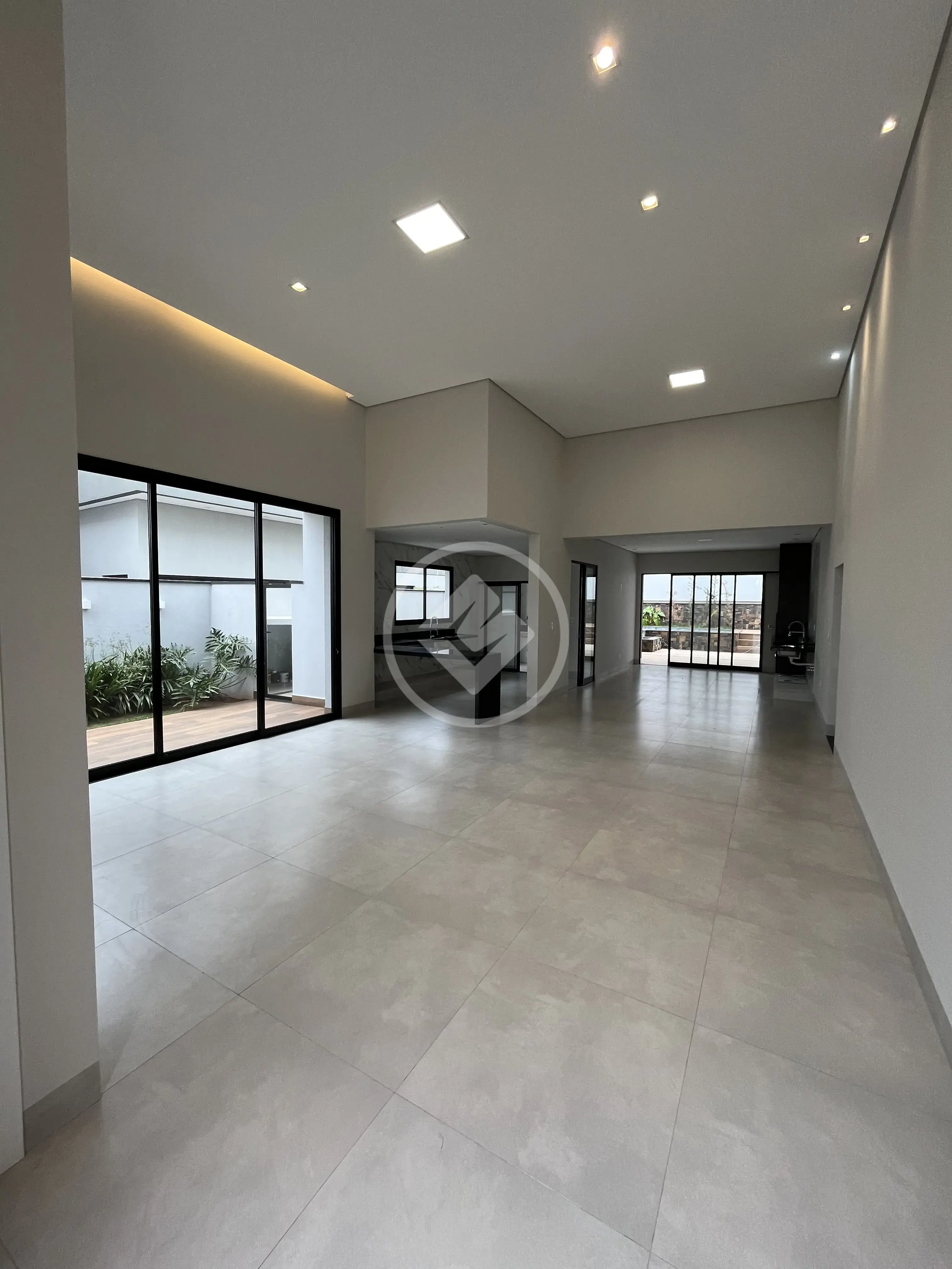 Imagem 1 - Casa Condomínio em GRANJA MARILEUSA, Uberlândia - MG