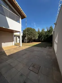 Imagem 2 - Sobrado em Jardim Karaíba, Uberlândia - MG