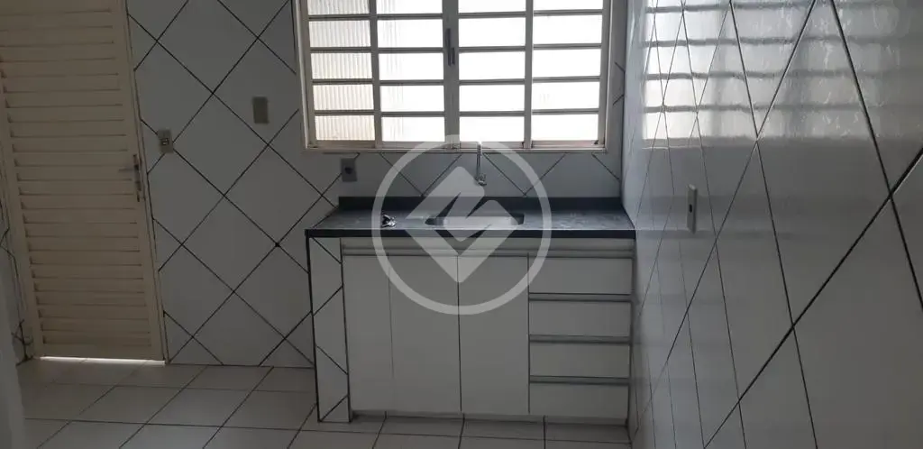 Image 2 - Sobrado em Nossa Senhora das Graças, Uberlândia - MG