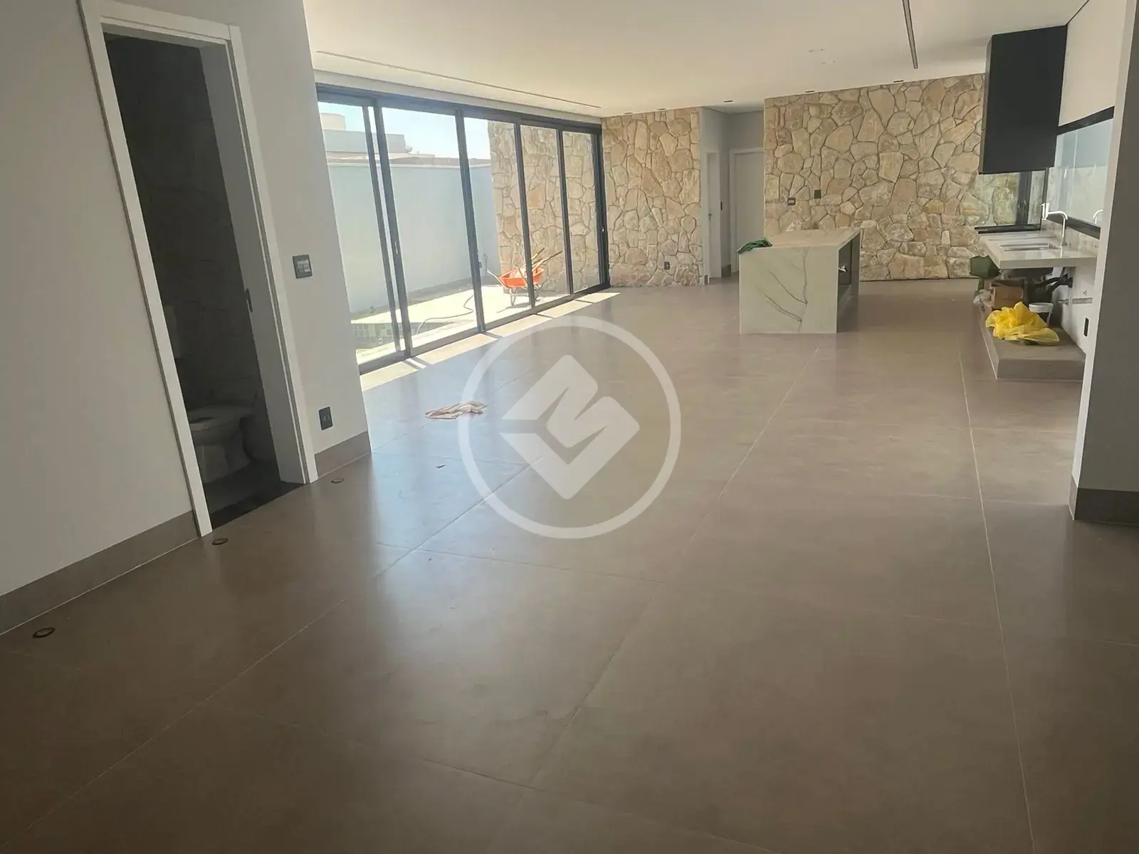 Imagem 1 - Casa Condomínio em Granada, Uberlândia - MG