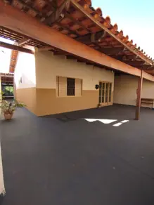 Casa Jardim Europa, Uberlândia - MG — foto 1