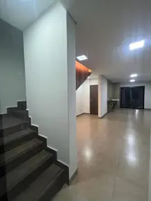 Imagem 2 - Sobrado em Aclimação, Uberlândia - MG