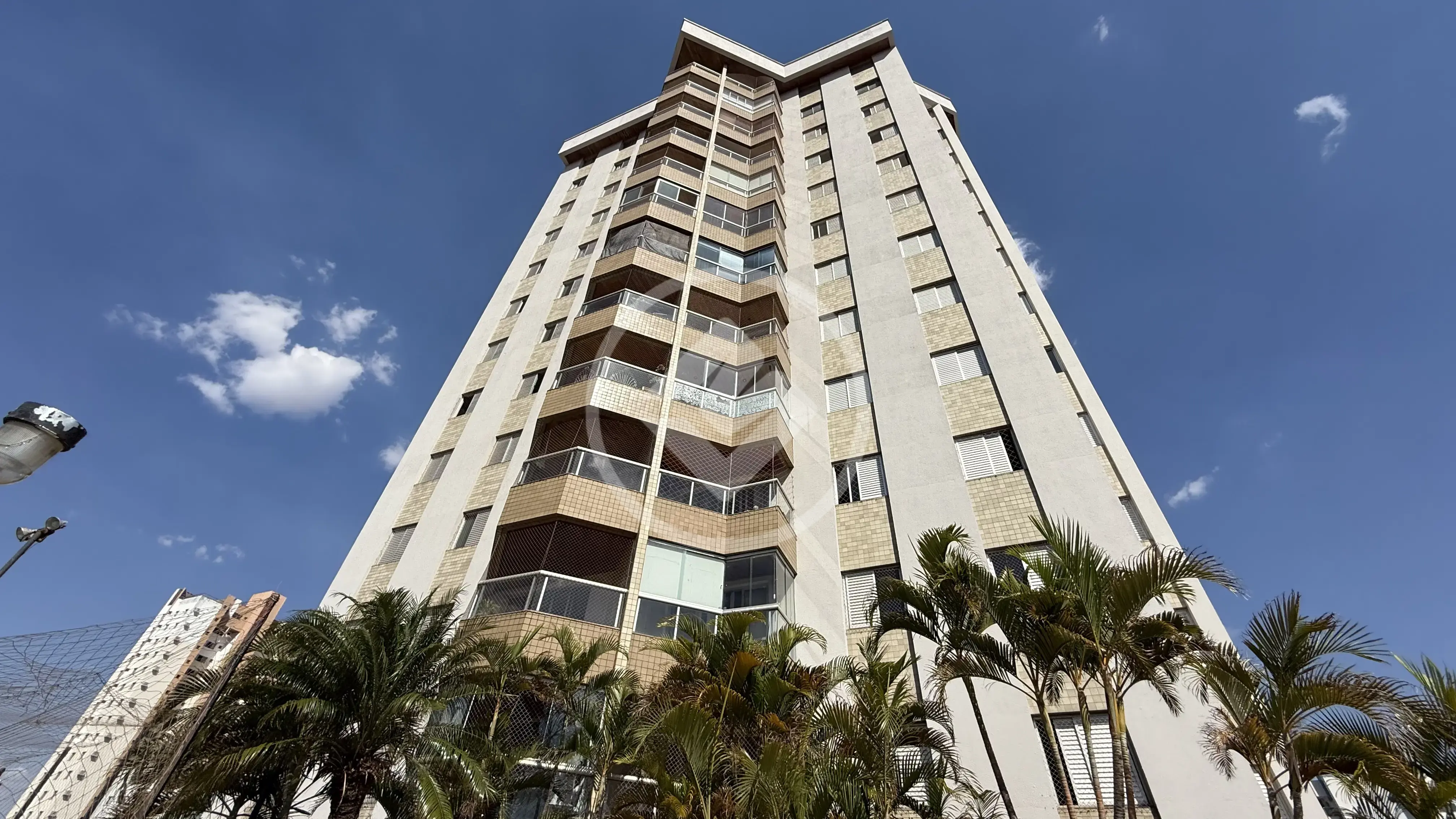Imagem 1 - Apartamento em Martins, Uberlândia - MG