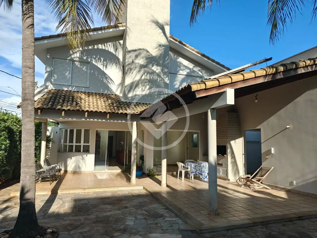 Imagem 1 - Sobrado em Jardim Karaíba, Uberlândia - MG