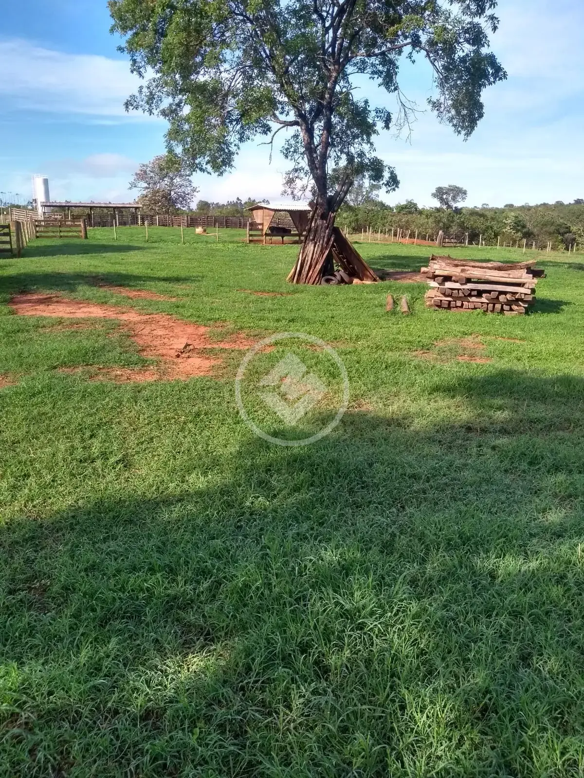 Imagem 1 - Fazenda em Zona Rural, Prata - MG