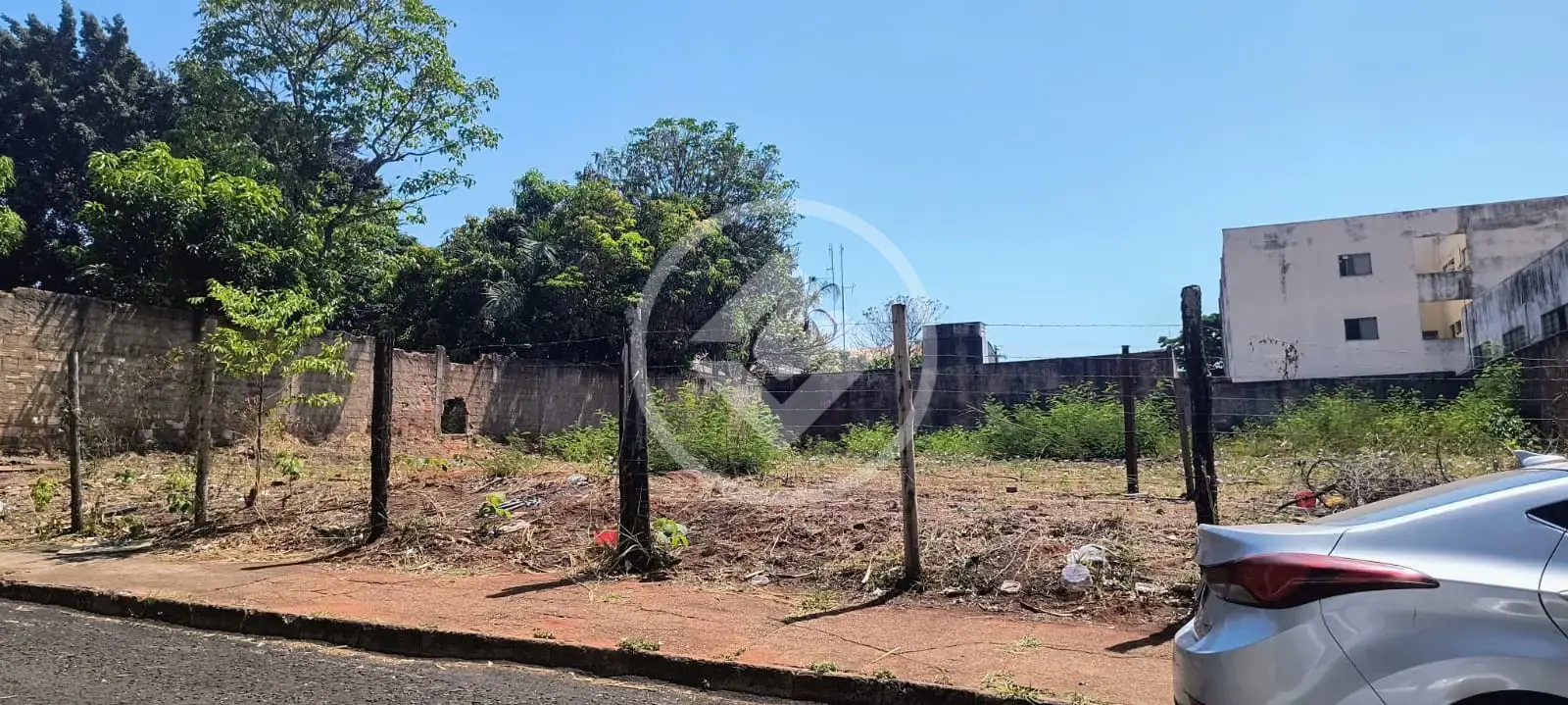 Imagem 1 - Terreno em BRASIL, Uberlândia - MG