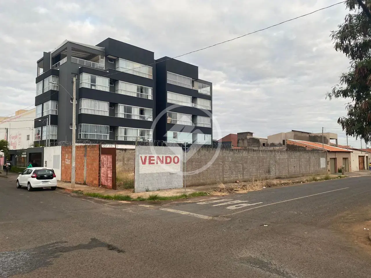 Imagem 2 - Terreno em Santa Mônica, Uberlândia - MG