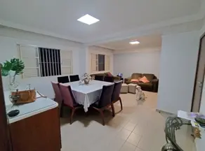 Casa Vigilato Pereira, Uberlândia - MG — foto 1