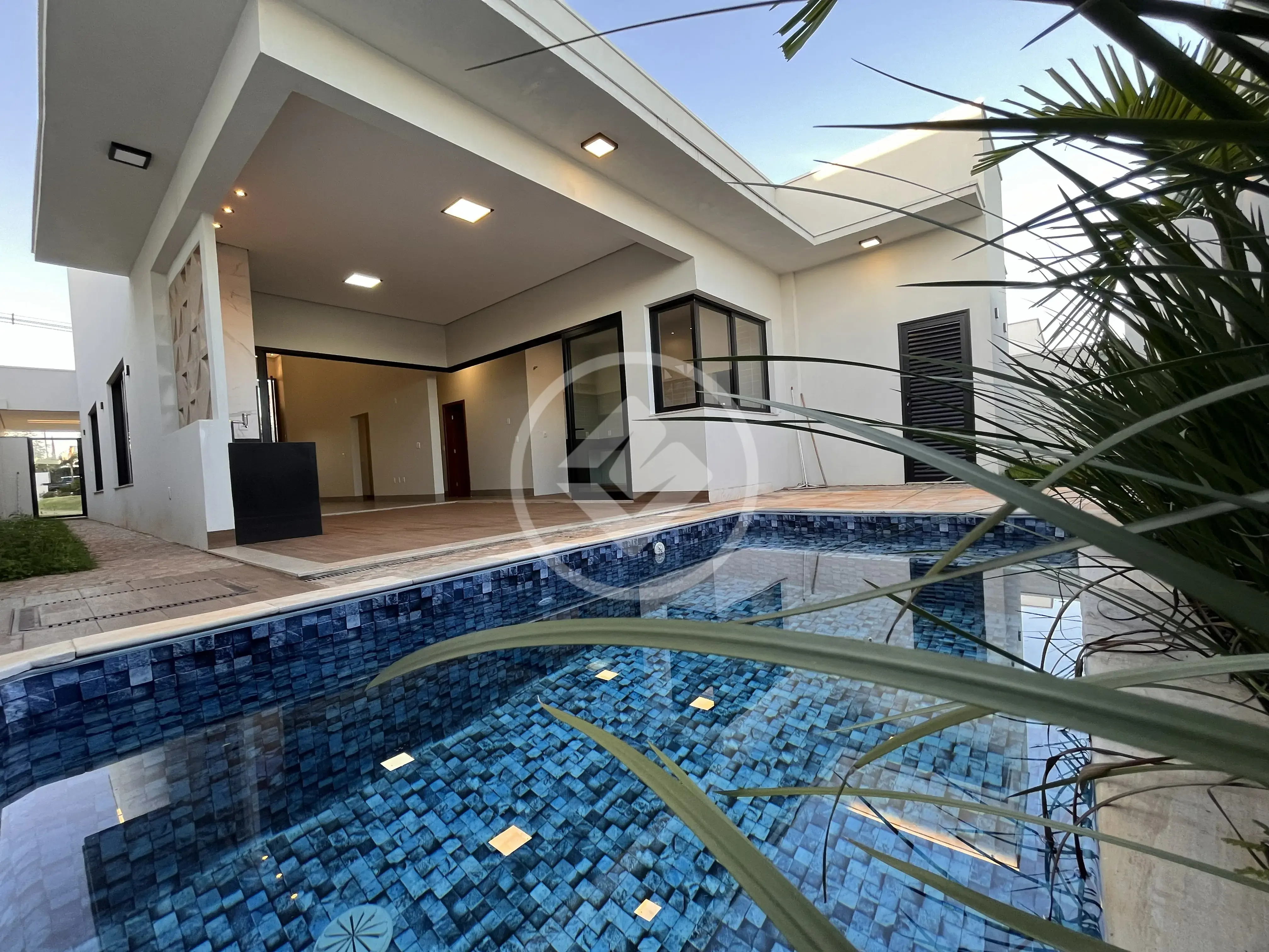 Imagem 1 - Casa Condomínio em Laranjeiras, Uberlândia - MG