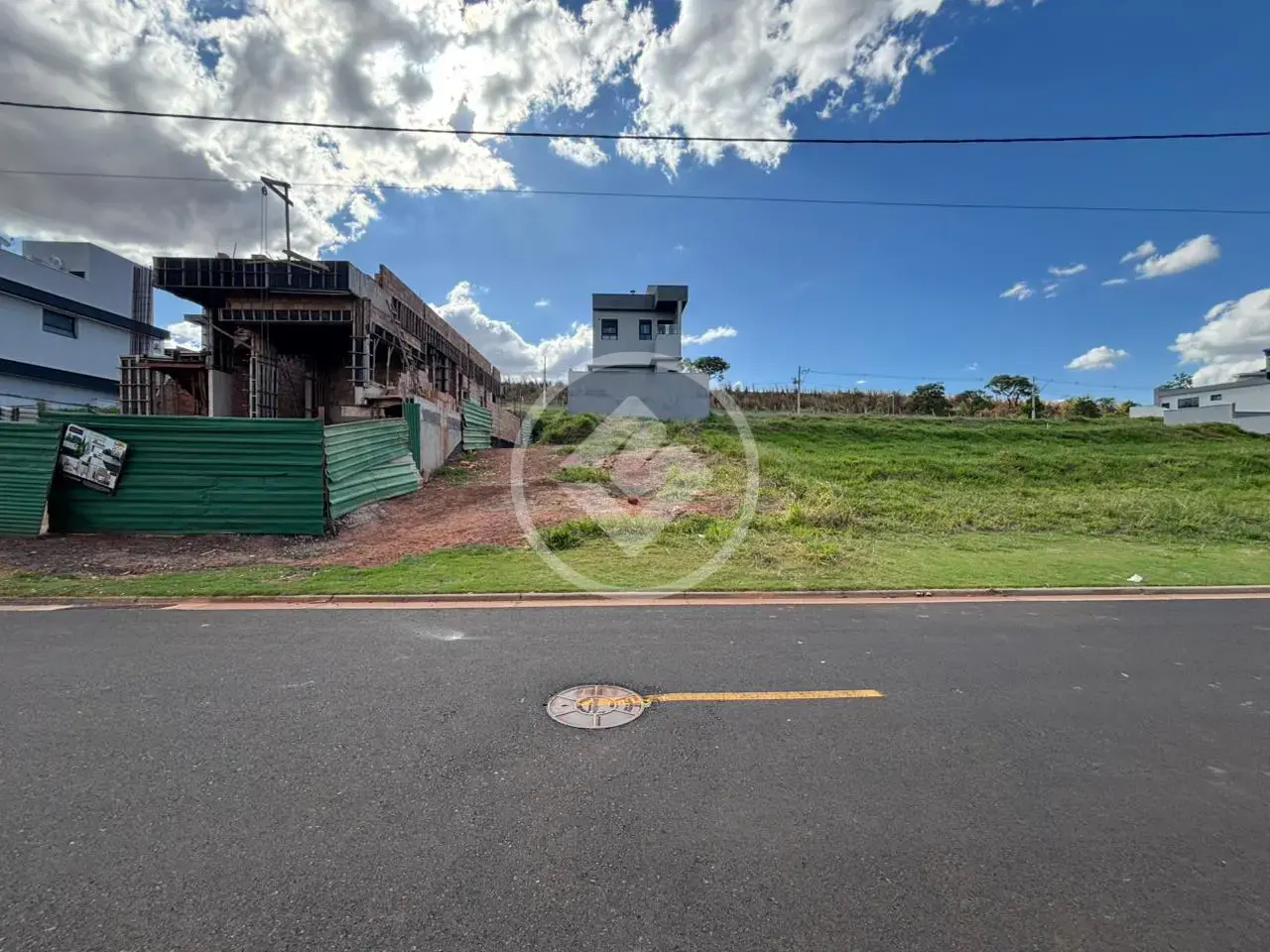 Imagem 2 - Terreno Condomínio em GRANJA MARILEUSA, Uberlândia - MG