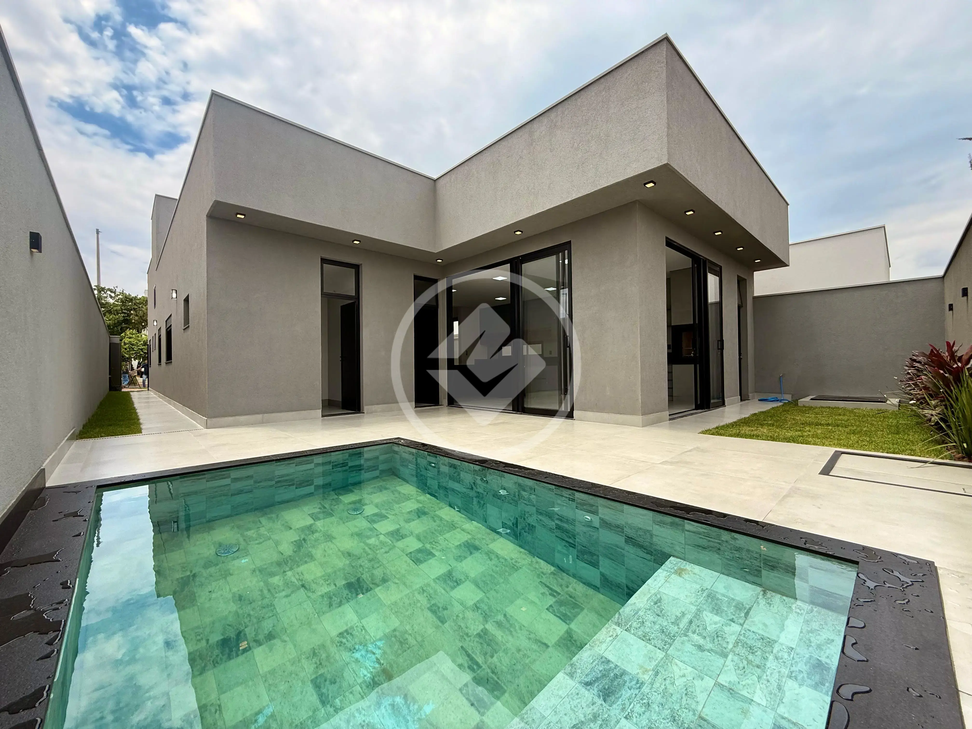 Imagem 1 - Casa Condomínio em Shopping Park, Uberlândia - MG