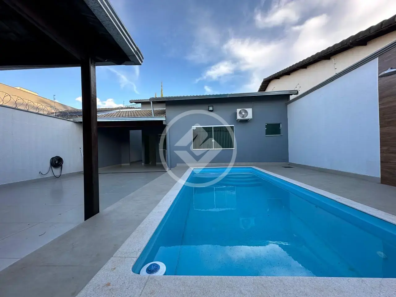 Imagem 1 - Casa em Alto Umuarama, Uberlândia - MG