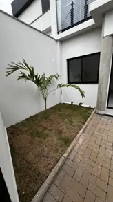 Imagem 6 - Sobrado em Morada da Colina, Uberlândia - MG