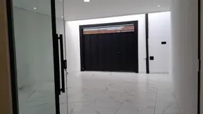 Imagem 3 - Sobrado em Dona Zulmira, Uberlândia - MG
