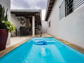 Casa Jardim Karaíba, Uberlândia - MG — foto 1