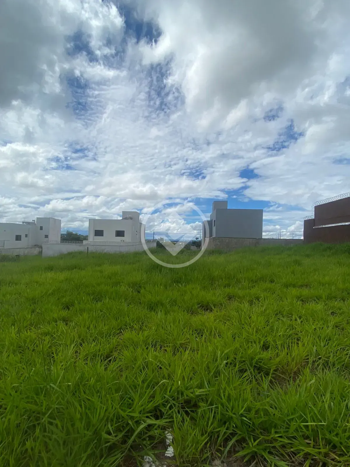 Imagem 1 - Terreno em Loteamento Portal do Vale II, Uberlândia - MG