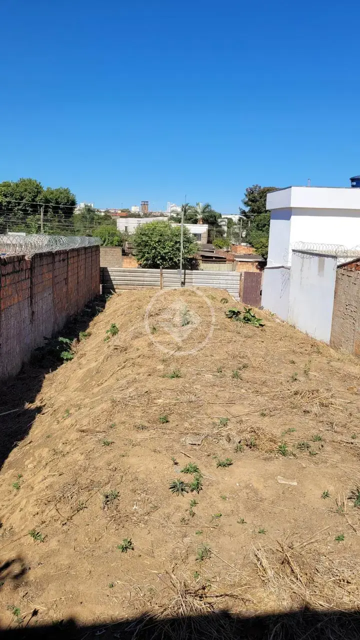 Imagem 1 - Terreno em Pampulha, Uberlândia - MG