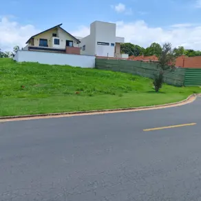 Imagem 3 - Terreno Condomínio em GRANJA MARILEUSA, Uberlândia - MG