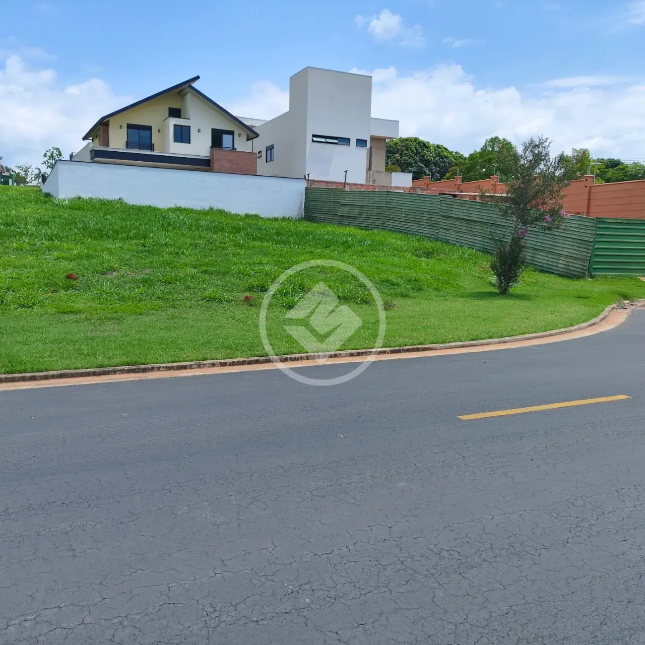 Imagem 3 - Terreno Condomínio em GRANJA MARILEUSA, Uberlândia - MG