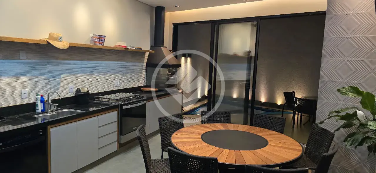 Imagem 2 - Casa Condomínio em JARDIM HOLANDA, Uberlândia - MG