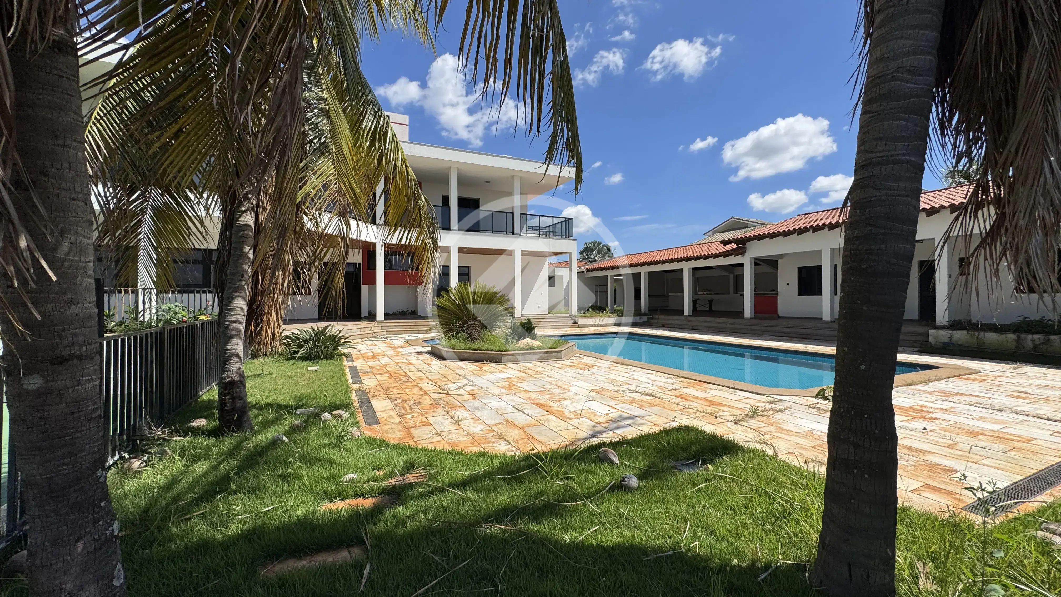 Imagem 1 - Sobrado em Cidade Jardim, Uberlândia - MG