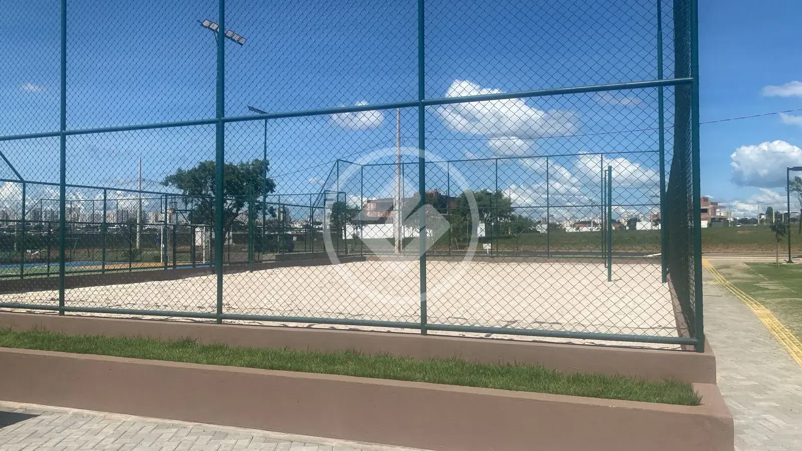 Image 2 - Terreno Condomínio em Jardim Inconfidência, Uberlândia - MG
