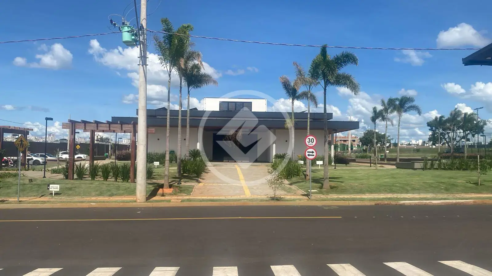 Image 9 - Terreno Condomínio em Jardim Inconfidência, Uberlândia - MG