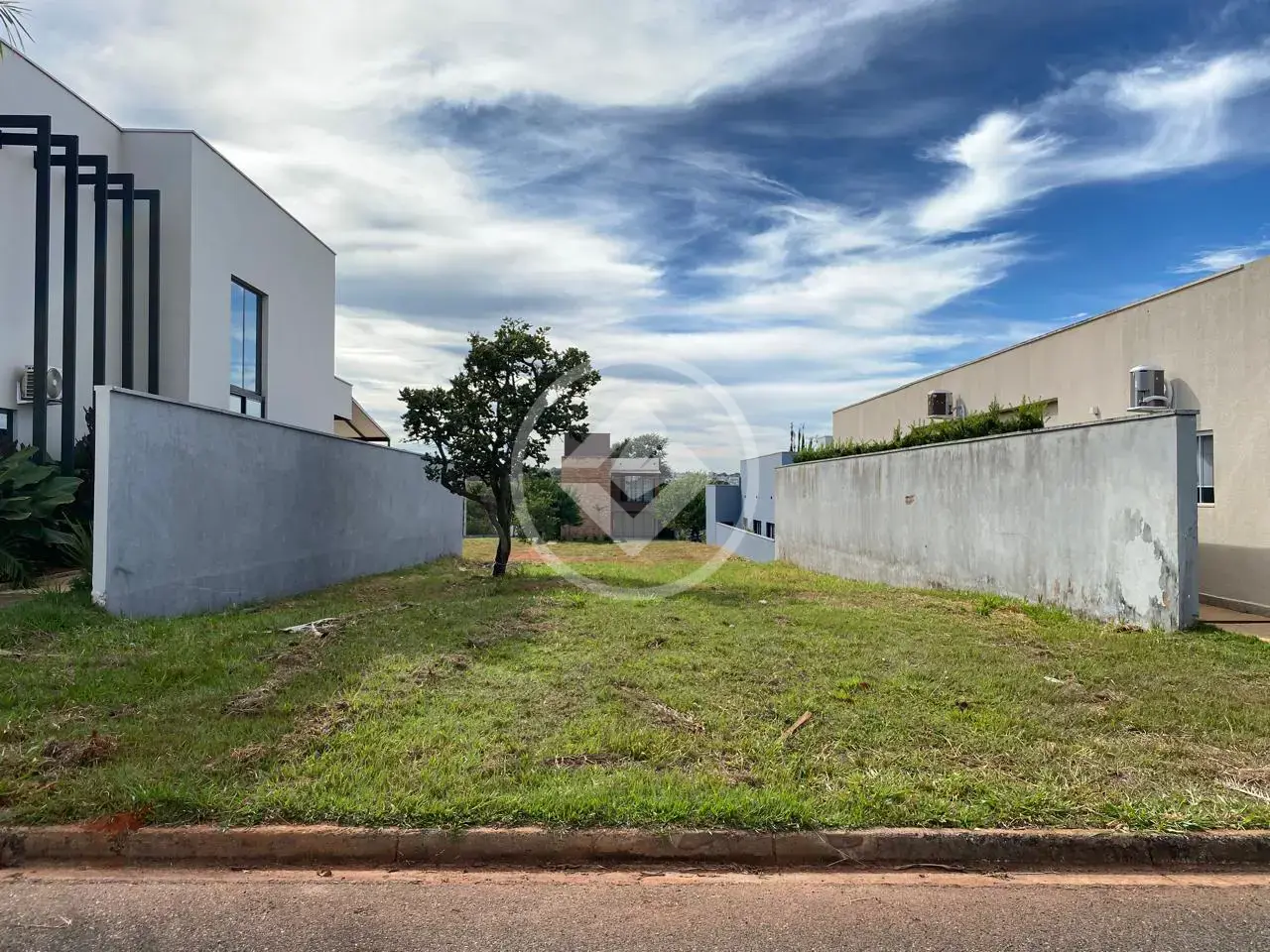 Imagem 1 - Terreno Condomínio em Laranjeiras, Uberlândia - MG