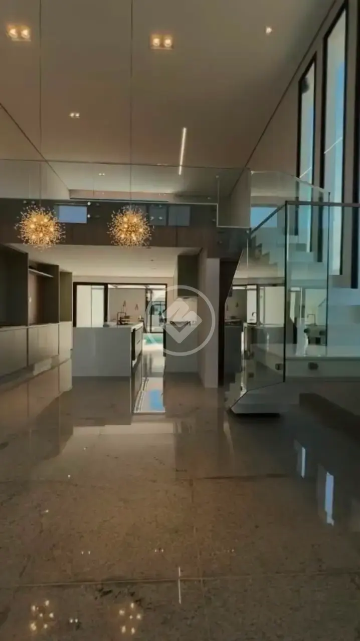 Image 2 - Sobrado Em Condomínio em GRANJA MARILEUSA, Uberlândia - MG