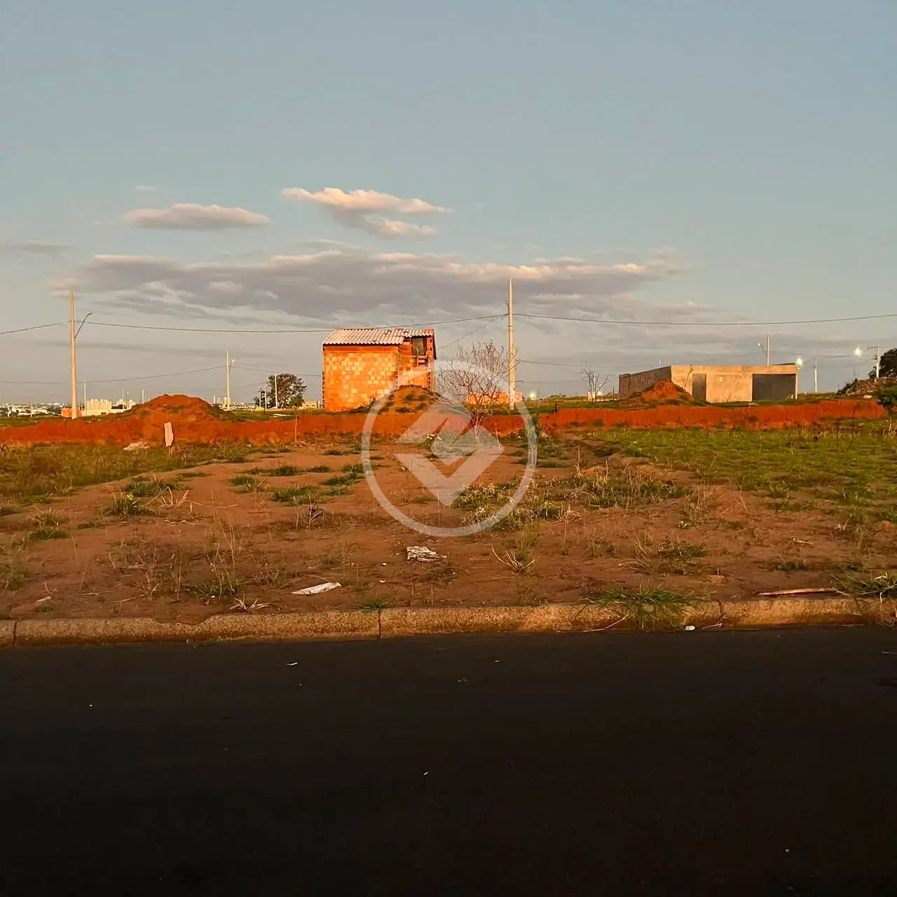 Image 2 - Terreno em Residencial Fruta do Conde, Uberlândia - MG