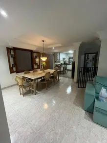 Sobrado Cidade Jardim, Uberlândia - MG — foto 1