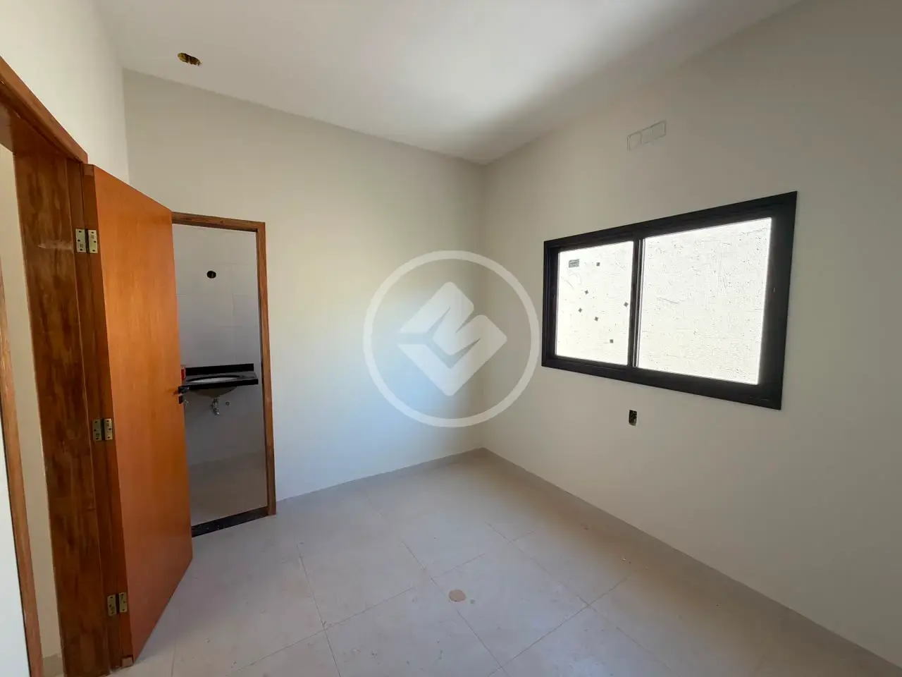 Image 2 - Casa em Laranjeiras, Uberlândia - MG